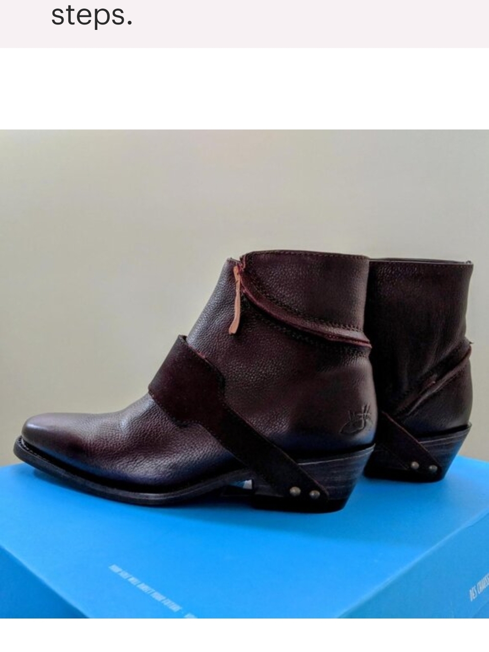 Sam Edelman Blue Shoe Box with Red Sticker